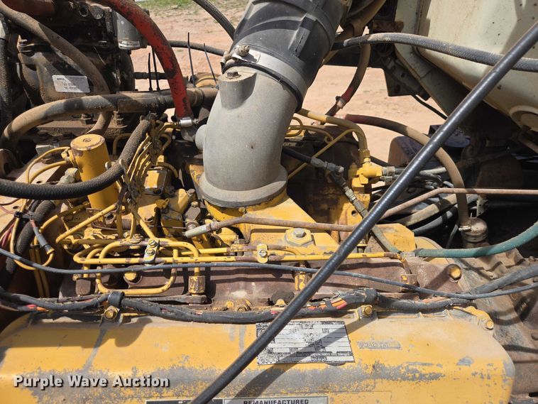 image for item EB1447 1972 Ford 8000 water truck