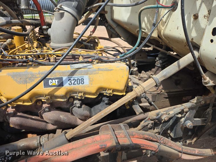 image for item EB1447 1972 Ford 8000 water truck