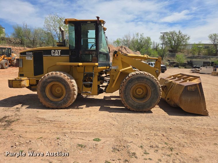 image for item EB1448 2000 Caterpillar 938G wheel loader
