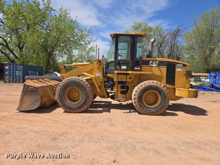 image for item EB1448 2000 Caterpillar 938G wheel loader