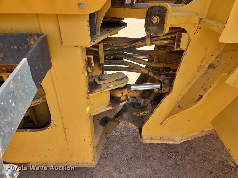 image for item EB1448 2000 Caterpillar 938G wheel loader