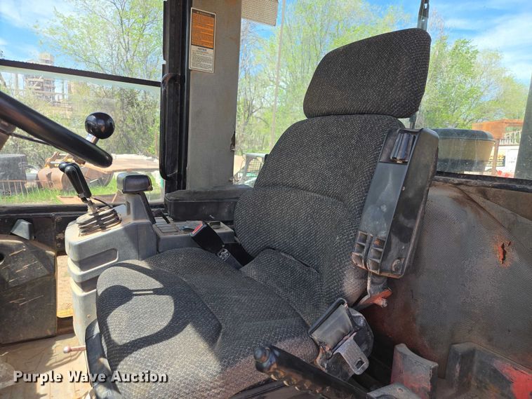 image for item EB1448 2000 Caterpillar 938G wheel loader
