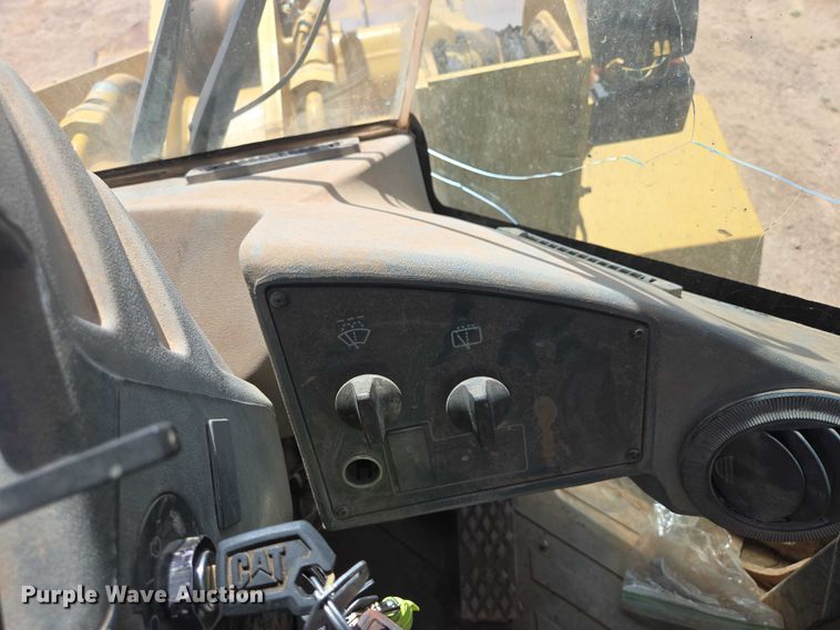 image for item EB1448 2000 Caterpillar 938G wheel loader