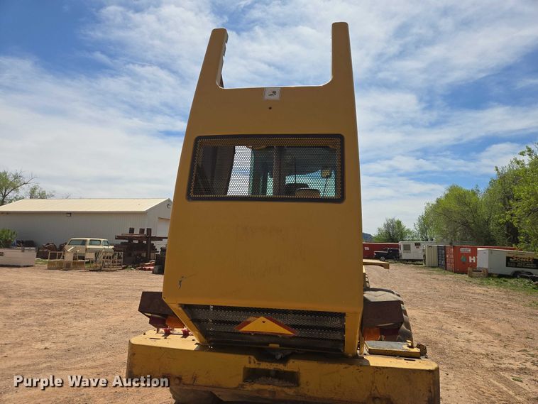 image for item EB1448 2000 Caterpillar 938G wheel loader