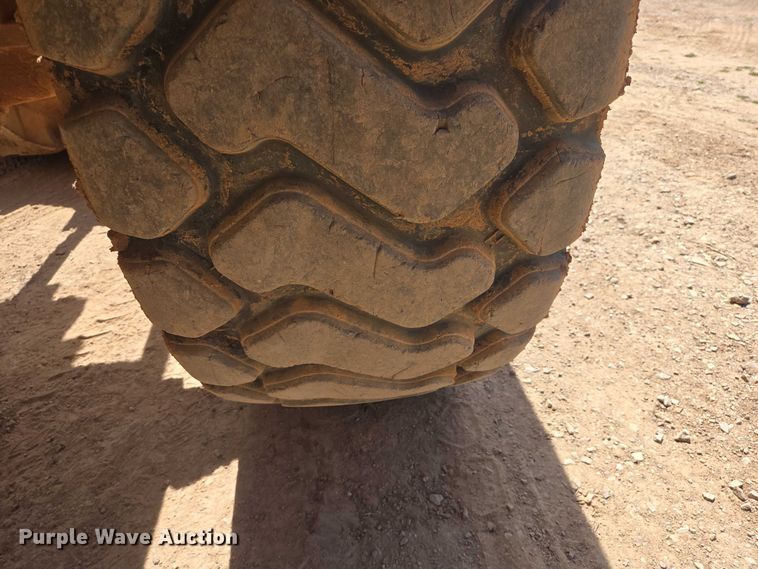 image for item EB1448 2000 Caterpillar 938G wheel loader