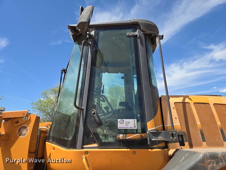 image for item EB1449 2006 Case 721E wheel loader