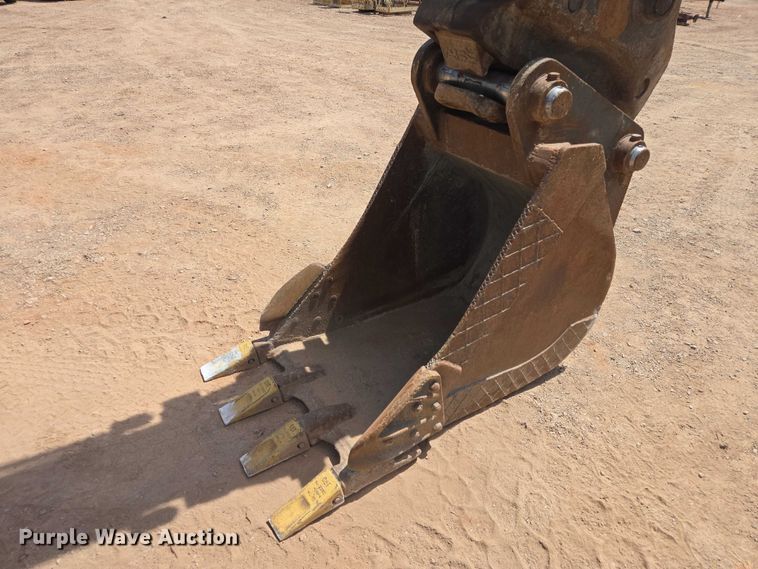 image for item EB1450 2012 Case CX350C excavator