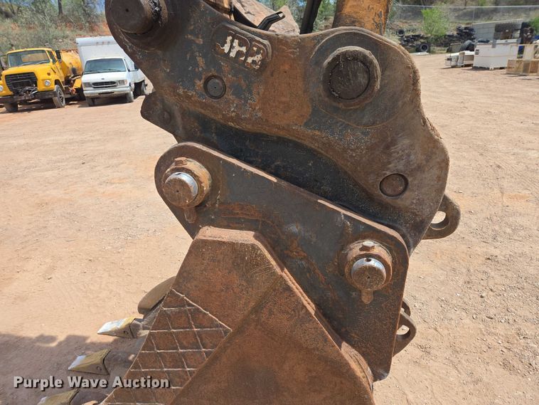 image for item EB1450 2012 Case CX350C excavator