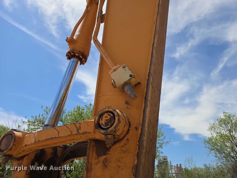 image for item EB1450 2012 Case CX350C excavator