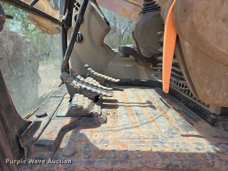 image for item EB1450 2012 Case CX350C excavator