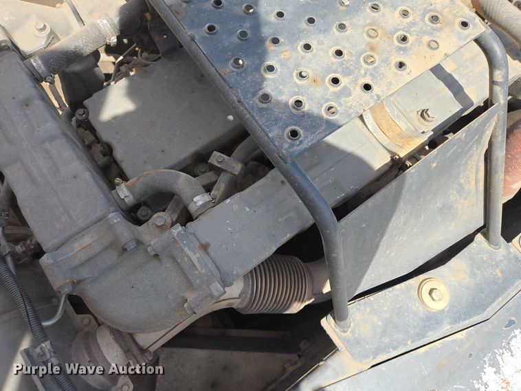 image for item EB1450 2012 Case CX350C excavator