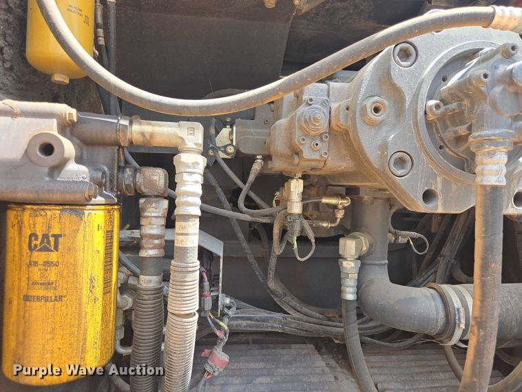 image for item EB1450 2012 Case CX350C excavator