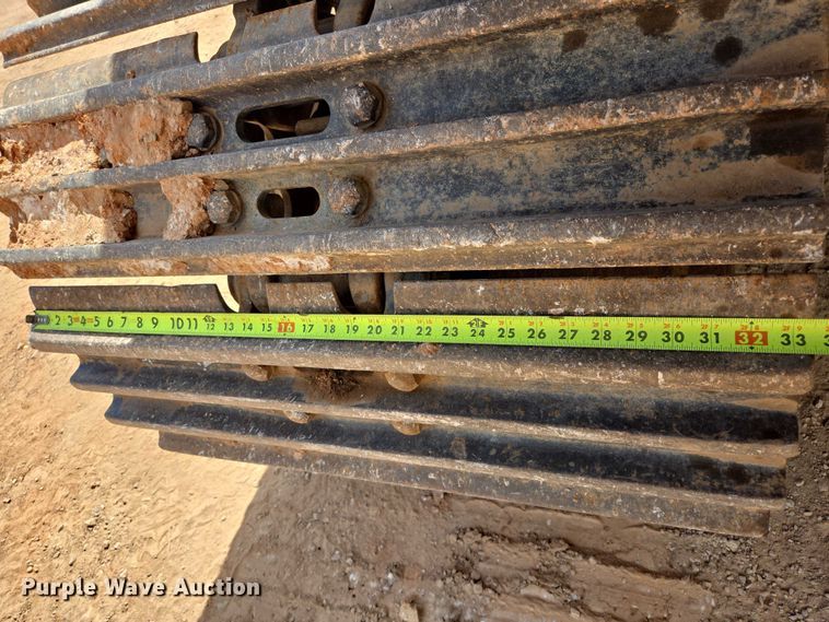 image for item EB1450 2012 Case CX350C excavator