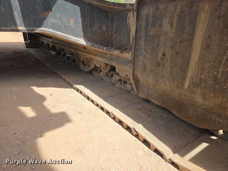 image for item EB1450 2012 Case CX350C excavator
