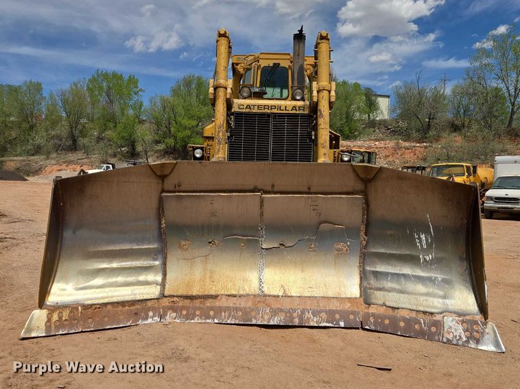 image for item EB1451 1984 Caterpillar D8L dozer