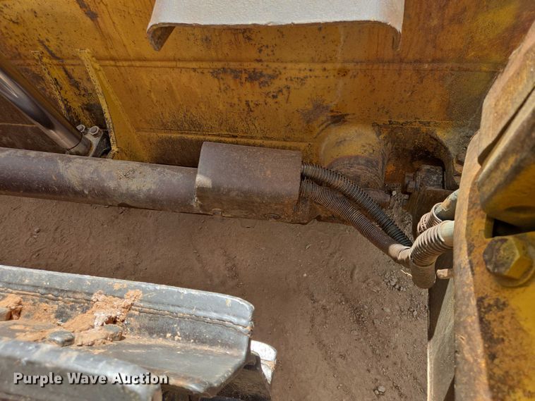 image for item EB1451 1984 Caterpillar D8L dozer