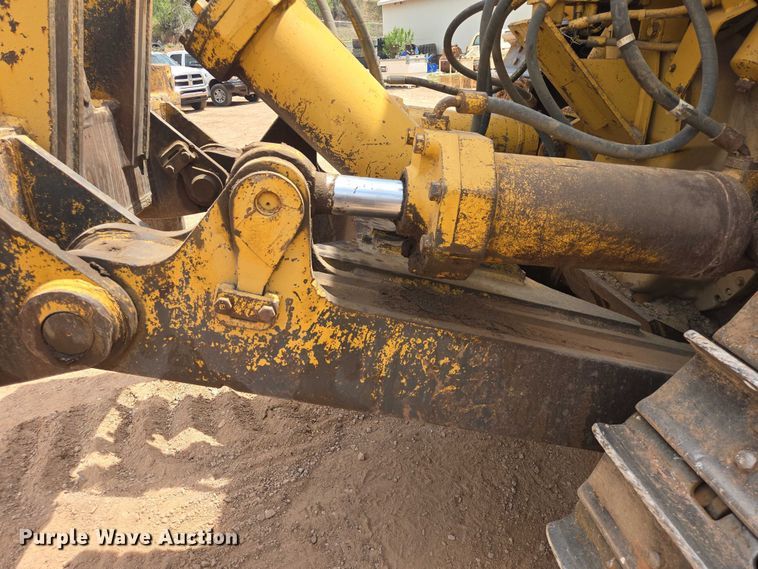 image for item EB1451 1984 Caterpillar D8L dozer