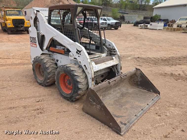 image for item EB1452 2008 Bobcat S205 skid steer loader