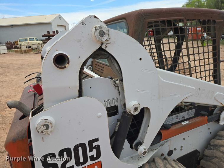 image for item EB1452 2008 Bobcat S205 skid steer loader