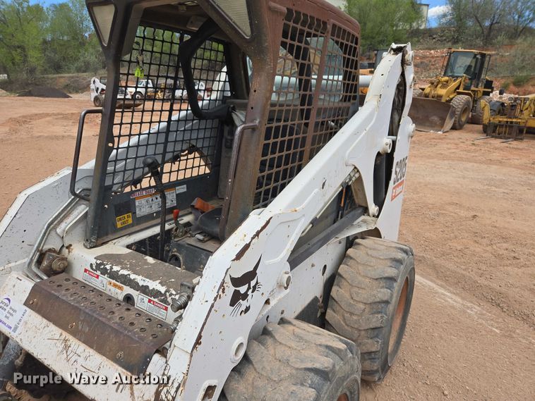image for item EB1452 2008 Bobcat S205 skid steer loader