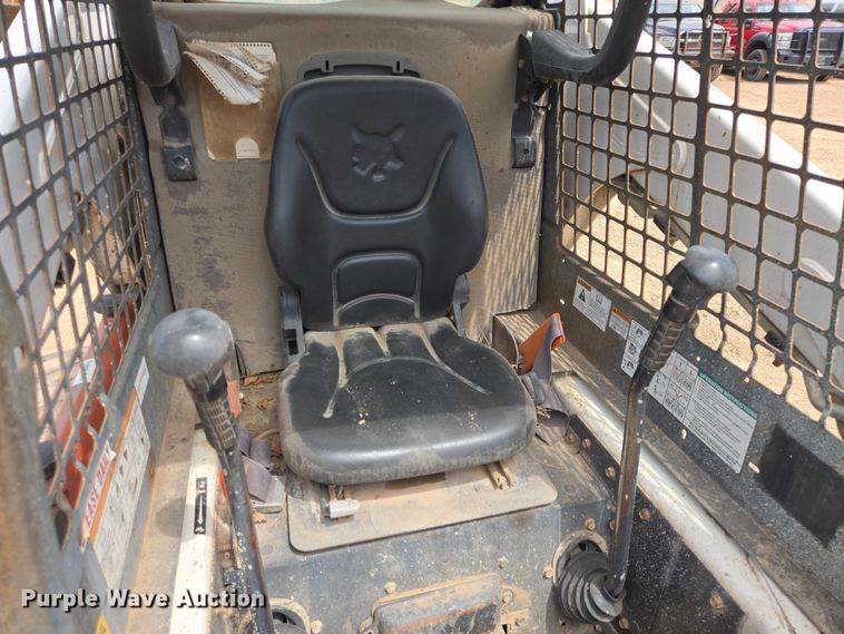image for item EB1452 2008 Bobcat S205 skid steer loader