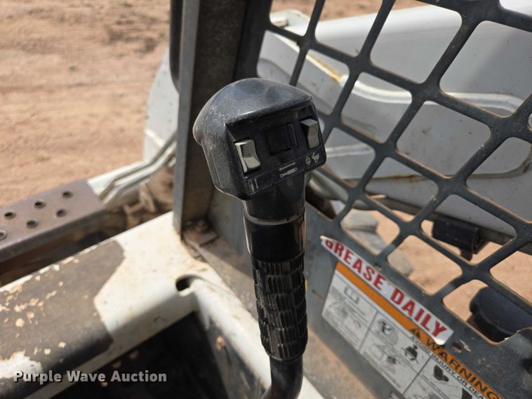 image for item EB1452 2008 Bobcat S205 skid steer loader