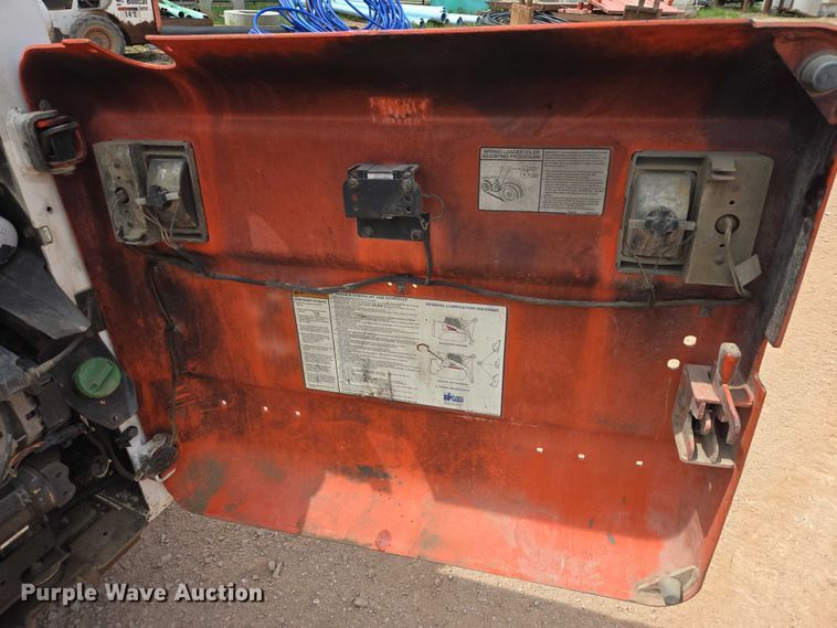 image for item EB1452 2008 Bobcat S205 skid steer loader