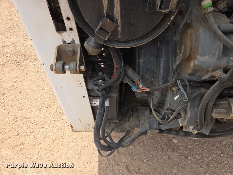 image for item EB1452 2008 Bobcat S205 skid steer loader