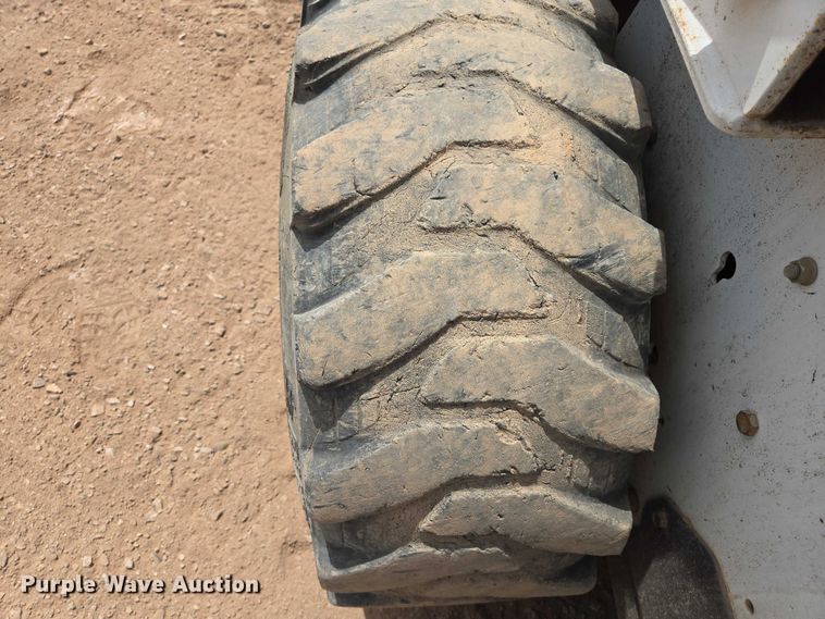 image for item EB1452 2008 Bobcat S205 skid steer loader