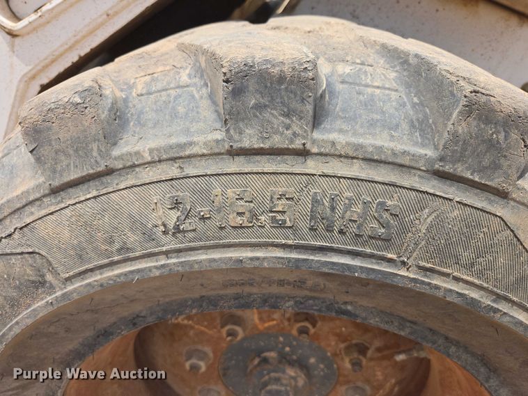 image for item EB1452 2008 Bobcat S205 skid steer loader