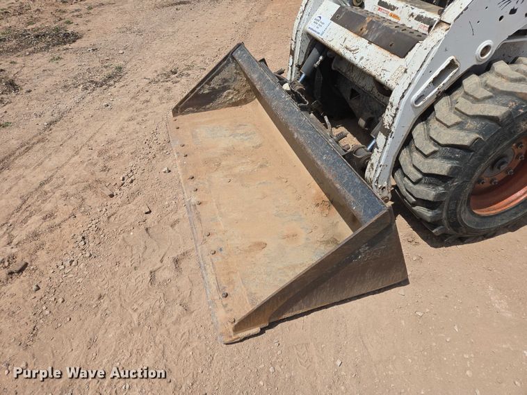 image for item EB1453 2008 Bobcat S205 skid steer loader