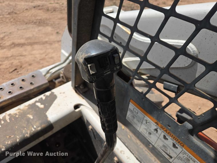 image for item EB1453 2008 Bobcat S205 skid steer loader