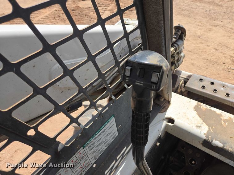 image for item EB1453 2008 Bobcat S205 skid steer loader