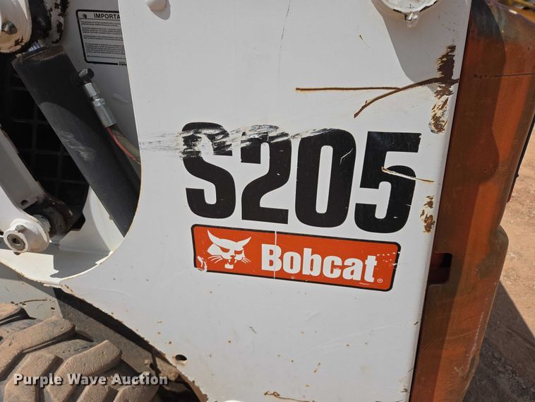image for item EB1454 2008 Bobcat S205 skid steer loader