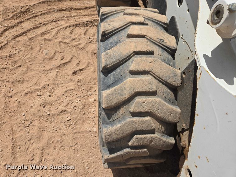 image for item EB1454 2008 Bobcat S205 skid steer loader