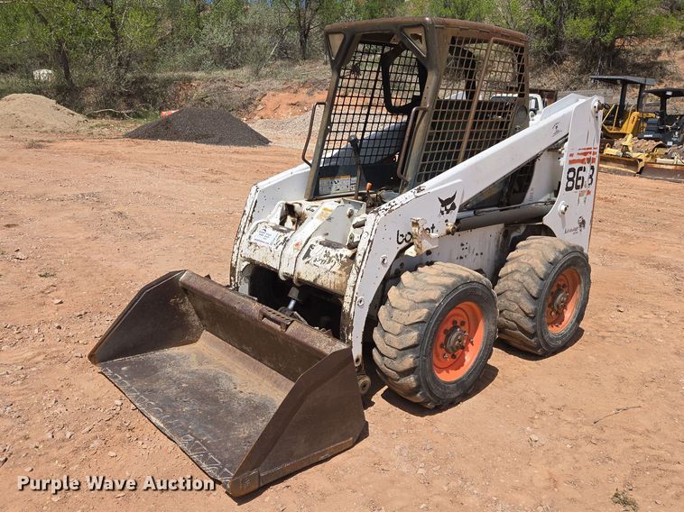 image for item EB1455 2000 Bobcat 863 skid steer loader