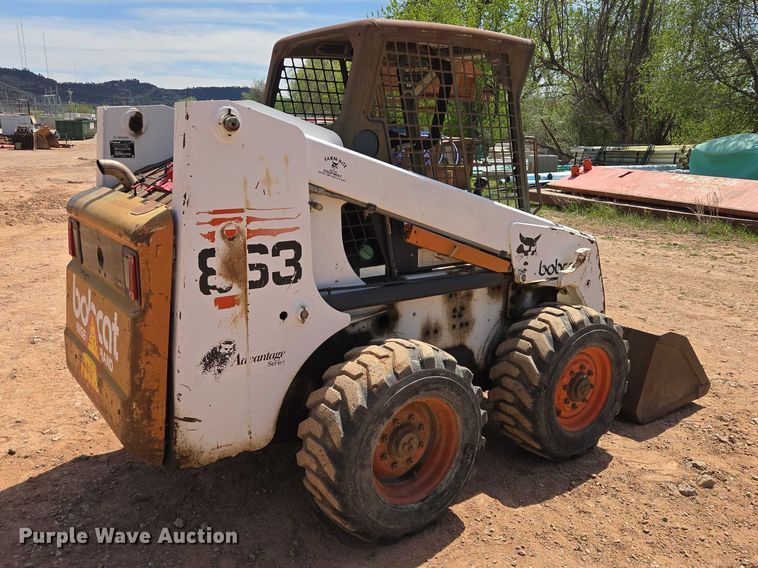 image for item EB1455 2000 Bobcat 863 skid steer loader
