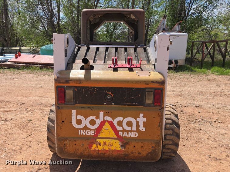 image for item EB1455 2000 Bobcat 863 skid steer loader