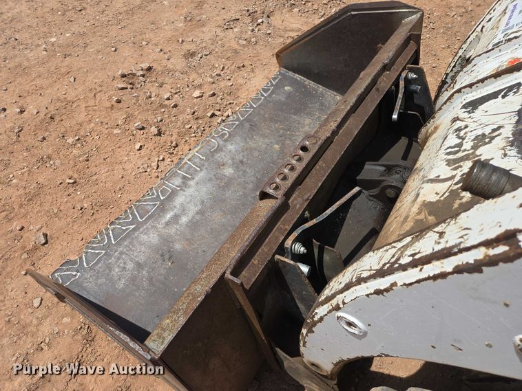 image for item EB1455 2000 Bobcat 863 skid steer loader