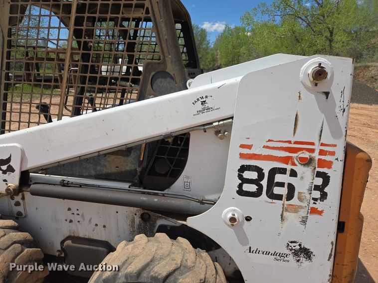 image for item EB1455 2000 Bobcat 863 skid steer loader