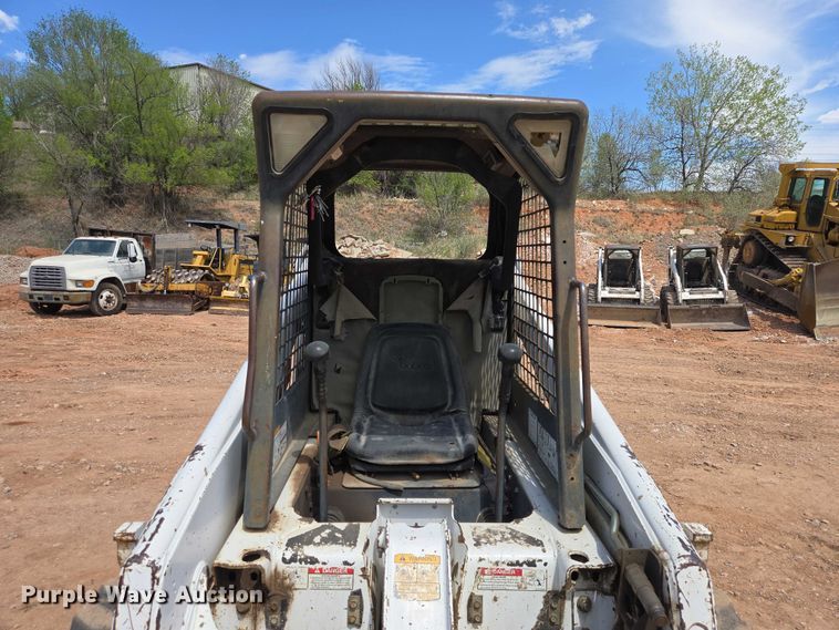 image for item EB1455 2000 Bobcat 863 skid steer loader