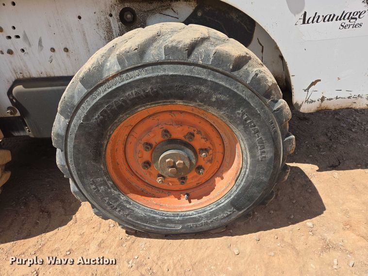 image for item EB1455 2000 Bobcat 863 skid steer loader