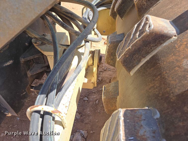 image for item EB1456 Ingersoll Rand SD-25F single drum vibratory roller