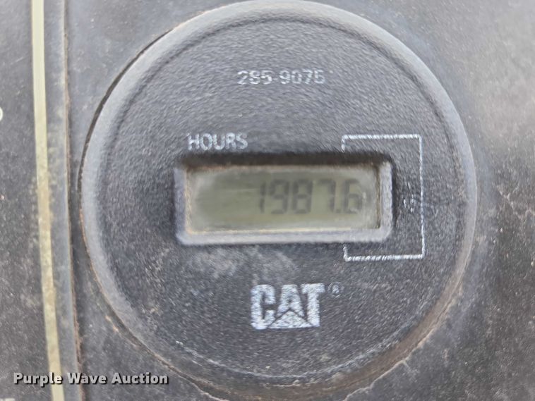 image for item EB1458 1997 Caterpillar CP-433C single drum vibratory roller