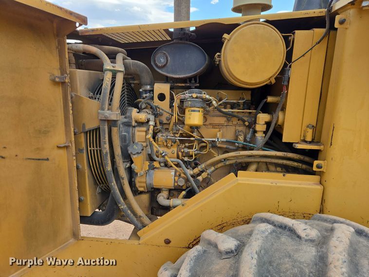 image for item EB1458 1997 Caterpillar CP-433C single drum vibratory roller