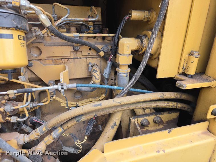 image for item EB1458 1997 Caterpillar CP-433C single drum vibratory roller