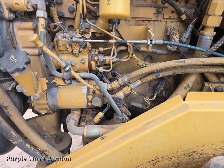 image for item EB1458 1997 Caterpillar CP-433C single drum vibratory roller