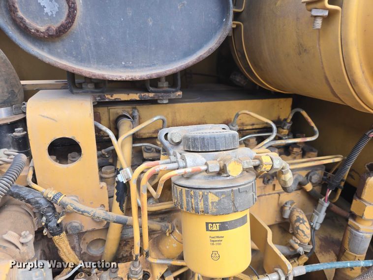 image for item EB1458 1997 Caterpillar CP-433C single drum vibratory roller