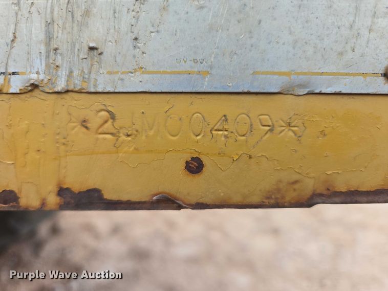 image for item EB1458 1997 Caterpillar CP-433C single drum vibratory roller