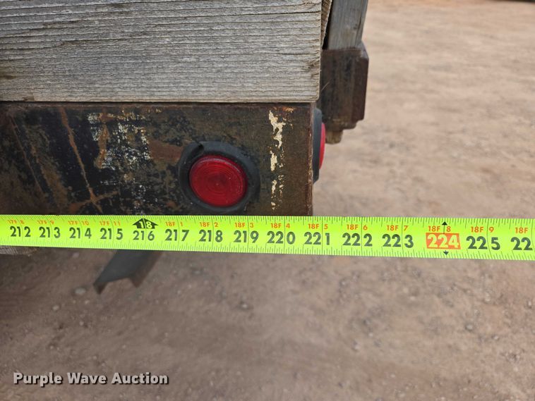 image for item EB1459 1998 Ford F800 dump flatbed truck